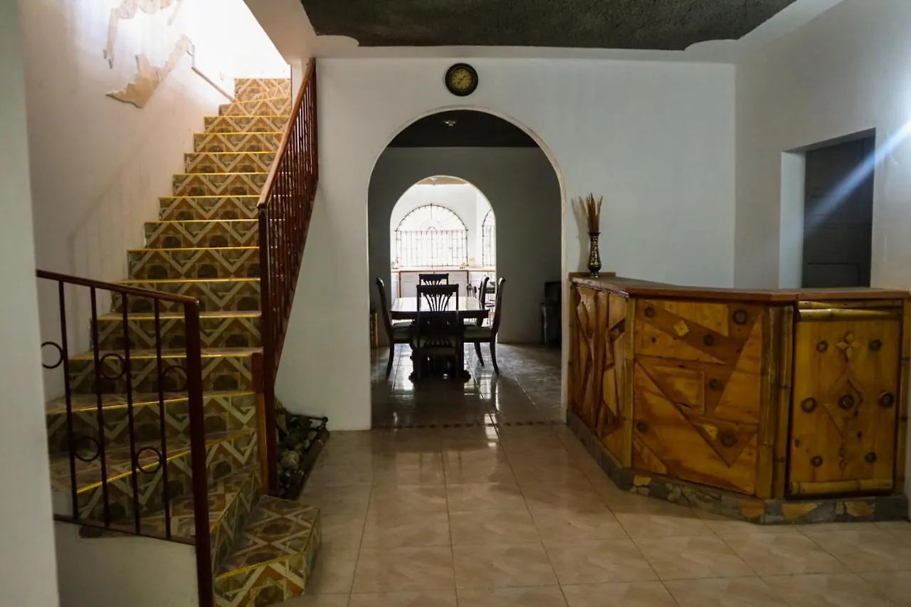 Kokojo Villa بلاك ريفير جامايكا